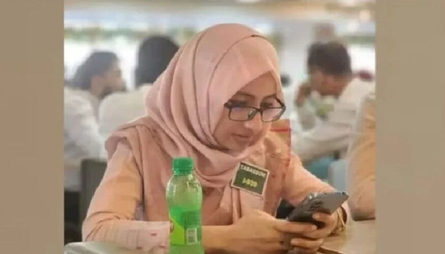 এবার বিশ্ববিদ্যালয়ে আজীবন নিষিদ্ধ বিতর্কিত ম্যাজিস্ট্রেট ঊর্মি