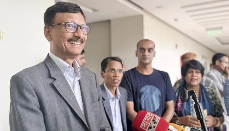 পলাতক হাসিনার বর্তমান অবস্থান সম্পর্কে যা বলছে সরকার